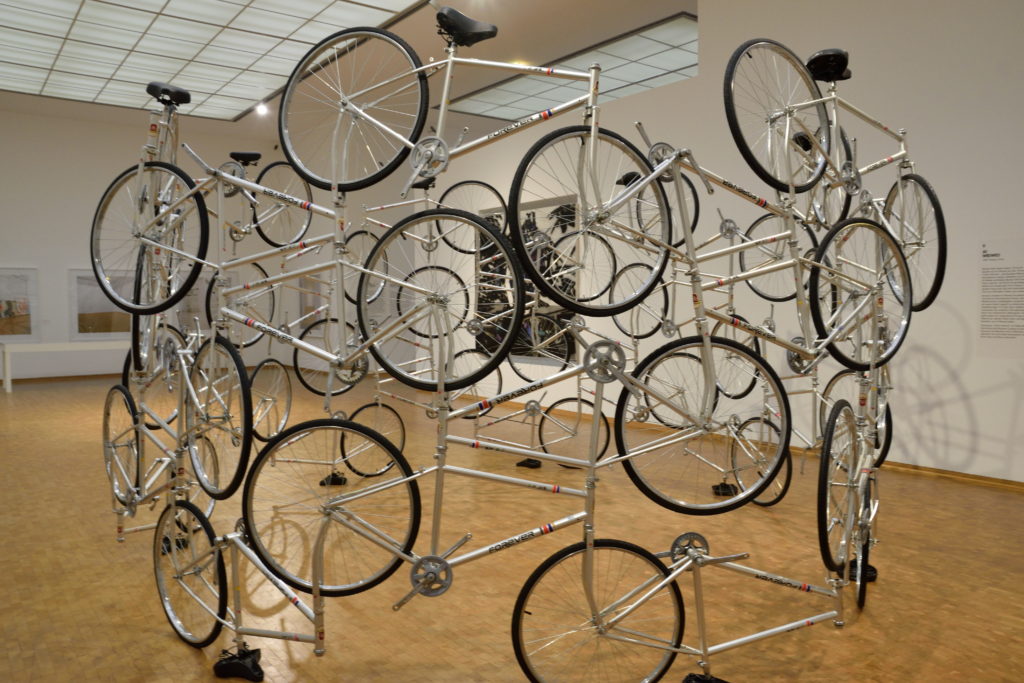 自転車を使った現代アート