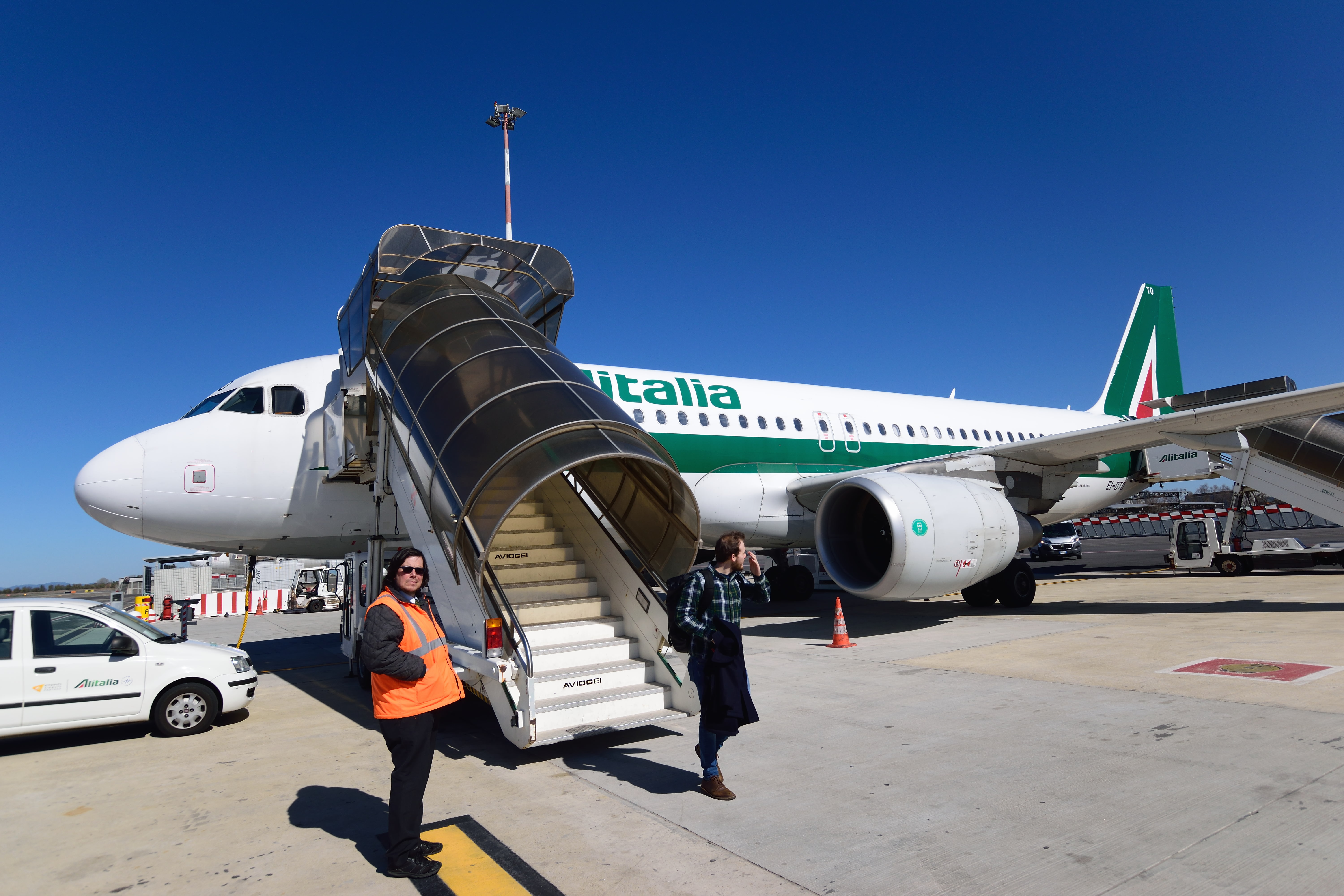【搭乗記】アリタリア航空AZ201便 ロンドン・ヒースロー空港→ローマ・フィウミチーノ空港 A320-4152