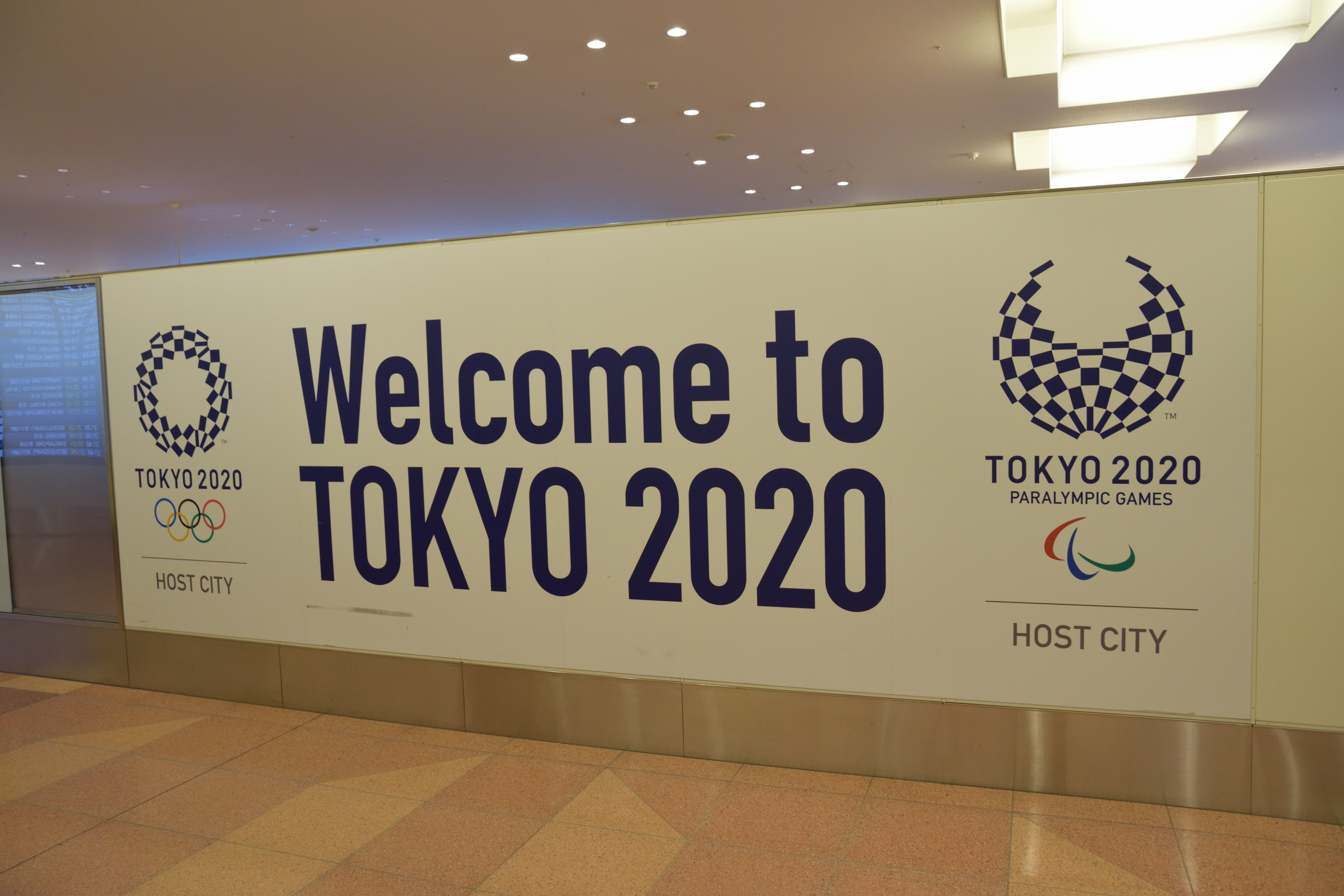 Welcome to TOKYO 2020の看板